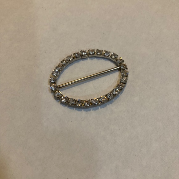 ALLURE COUTURE CLASSIC WEDDING GOWN - Picture 8 of 8